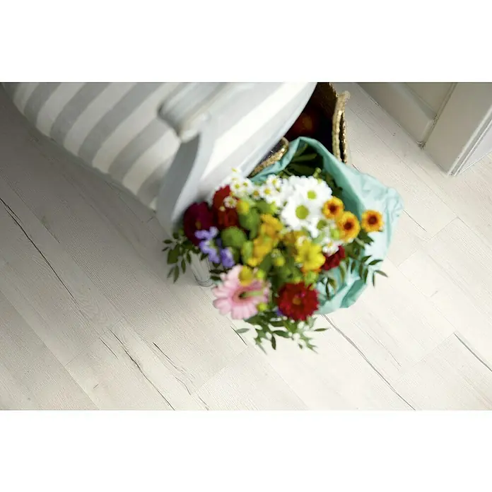 Egger Home Laminat Creston Eiche weiß - 1.292 x 246 x 8 mm, Landhausdiele - Stimmungsaufnahme
