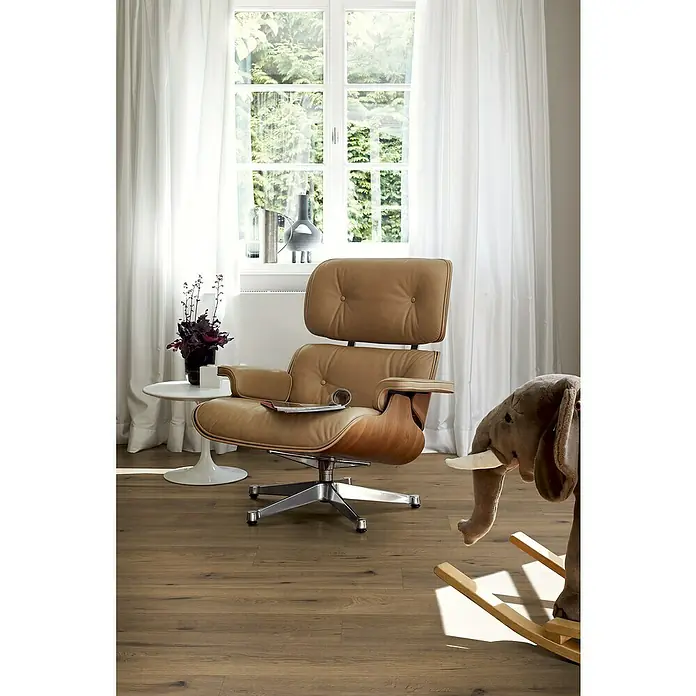 Egger Home Laminat Inuvik Eiche - 1.292 x 193 x 8 mm, Landhausdiele - Stimmungsaufnahme