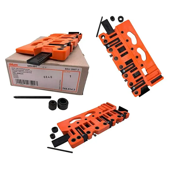 Blum Bohrlehre - 1 x Universal-Bohrlehre,  1 x Bohrtiefenanschlag ø 10 mm, 1 x Bohrtiefenanschlag ø 5 mm, 1 x Körner ø 10 mm, 1 x Körner ø 5 mm - Diagonale Ansicht
