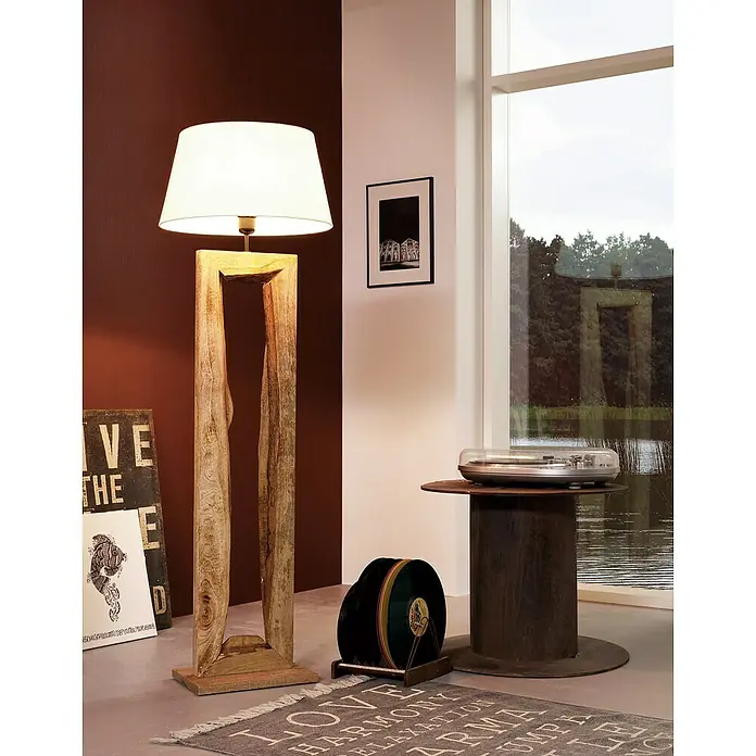 Eglo Ribadeo Stehleuchte - L x B x H: 33 x 22 x 126 cm - Stimmungsaufnahme