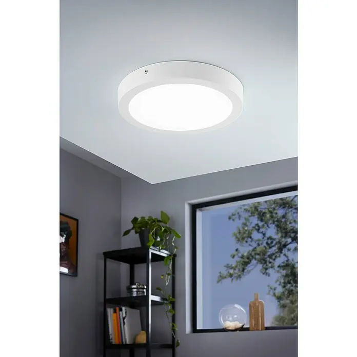 Eglo Connect LED-Deckenleuchte rund Fueva-C - 21 W, Ø x H: 300 mm x 4 cm, Weiß, Tageslichtweiß - Weiße Deckenleuchte mit runder Form, die ein helles und gleichmäßiges Licht in einem modernen Raum spendet.