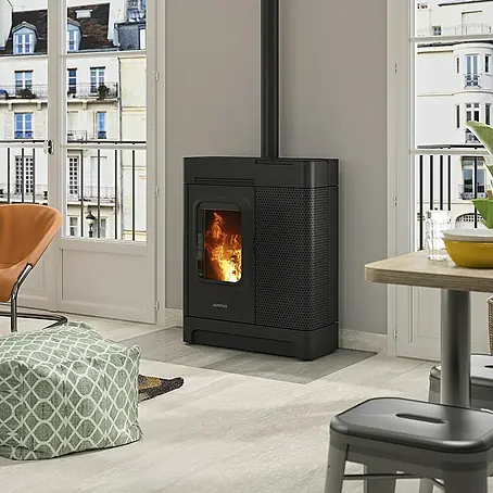 Justus  Pelletofen Canis XL