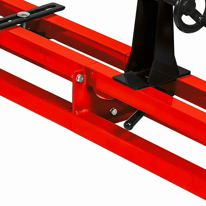 Einhell Torno para madera TC-WW 1000/1 - 400 W, Número de revoluciones del husillo: 890 - 2.600 r.p.m. - Vista detallada de un torno rojo que muestra su estructura robusta, soporte negro y calidad de construcción general.