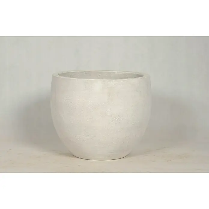 Pflanztopf Photina - Außenmaß (Ø x H): 44 x 37 cm, Beton, Beige - Nahaufnahme eines modernen, cremefarbenen Pflanzgefäßes mit runder Form und subtiler Textur, ideal für zeitgenössische Innenräume.