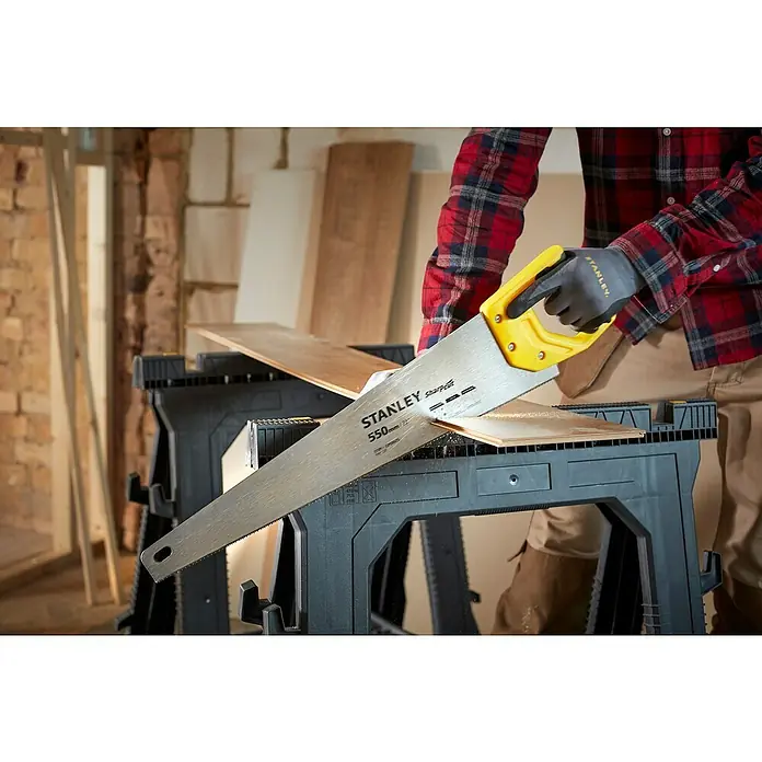 Stanley Handzaag SharpCut STHT20372-1 - Bladlengte: 550 mm - Toepassingsvoorbeeld