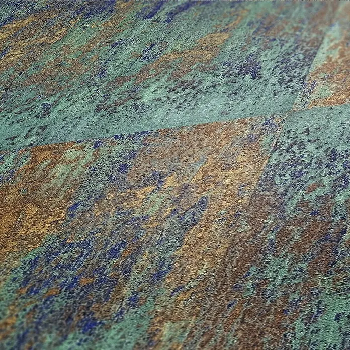 AS Creation Elements Vliestapete Rostoptik - Blau/Braun/Kupfer, Metalloptik, 10,05 x 0,53 m - Detailaufnahme einer mehrfarbigen Vinylfliese mit abstrakten Mustern in Grün, Braun und Blau für moderne Bodenbeläge.