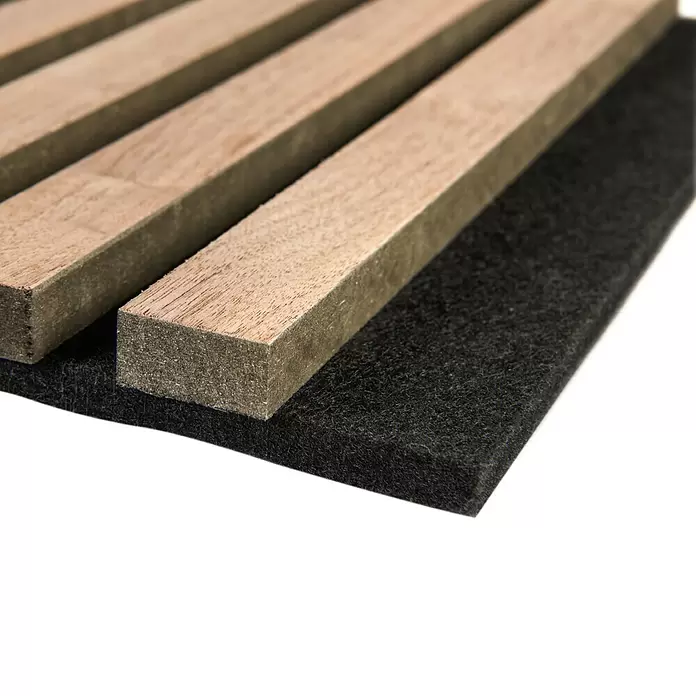 FibroTech Akustikpaneel Basic - Walnut, 2.440 x 605 x 22 mm, 1 Paneel - Detailaufnahme