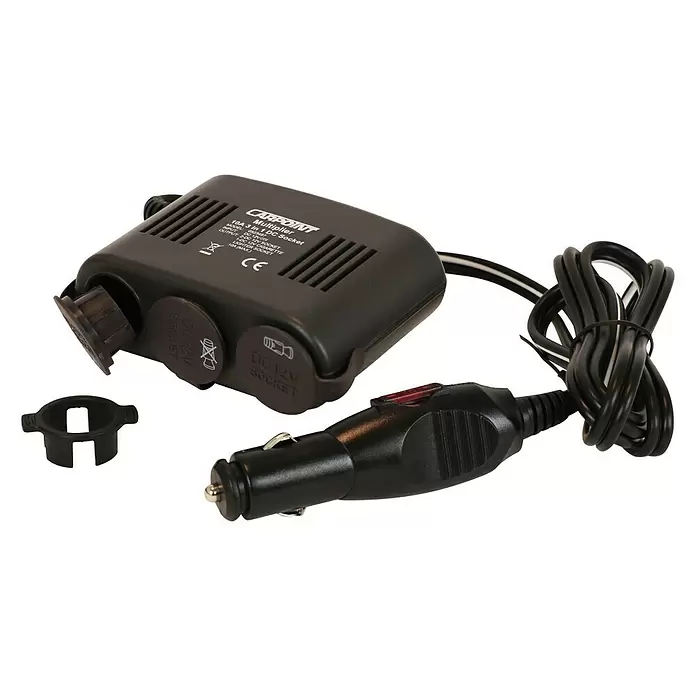 Carpoint Stekkerdoos 3-weg 10A - 12 V - Diagonaal zicht