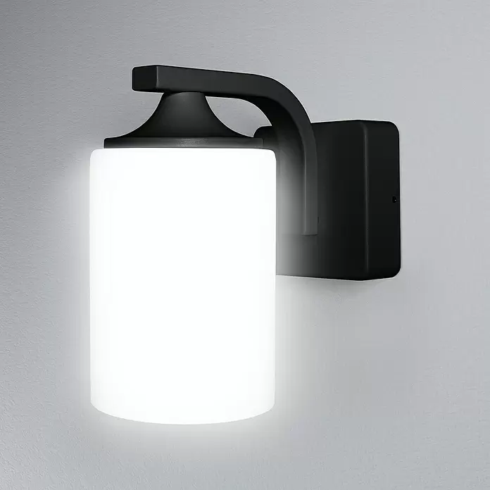 Ledvance LED-Außenwandleuchte - 210 x 11,8 x 21,2 cm, Aluminum, IP43 - Stimmungsaufnahme