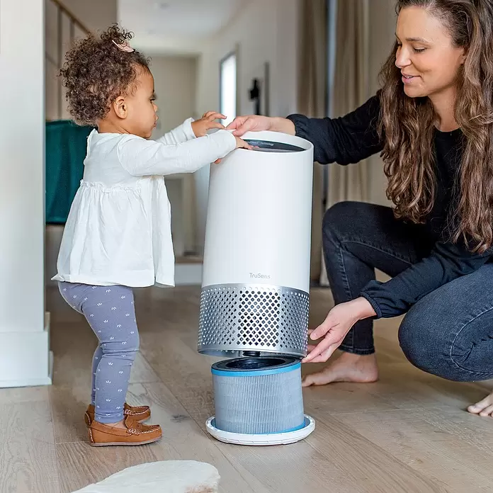 Leitz TruSens Aktivkohlefilter Allergie - Passend für: TruSens Luftreiniger Z-2000/Z-2500, Höhe: 14,2 cm - Anwendungsbeispiel
