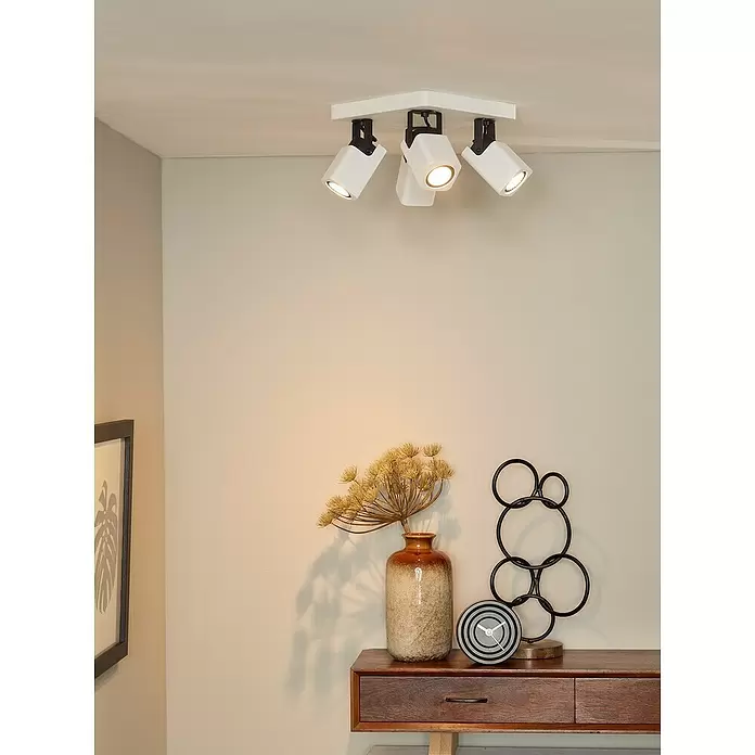 Lucide LED-Deckenstrahler Roax - 20 W, L x B x H: 23 x 23 x 16 cm, Weiß, Warmweiß - Stimmungsaufnahme