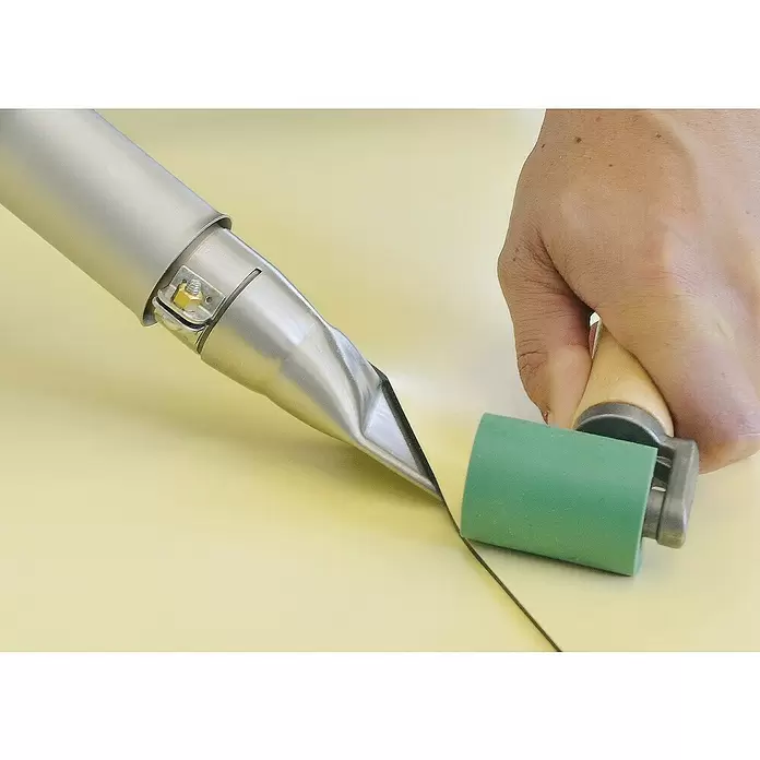 Leister Breitschlitzdüse - Passend für: Heißluftgebläse mit Anschlussdurchmesser Ø 31.5 mm, B x H: 40 x 2 mm - Detailaufnahme