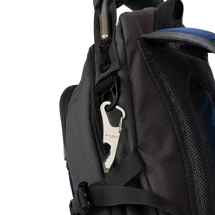 Nite Ize Multi-Tool DoohicKey ClipKey - Silber - Anwendungsbeispiel