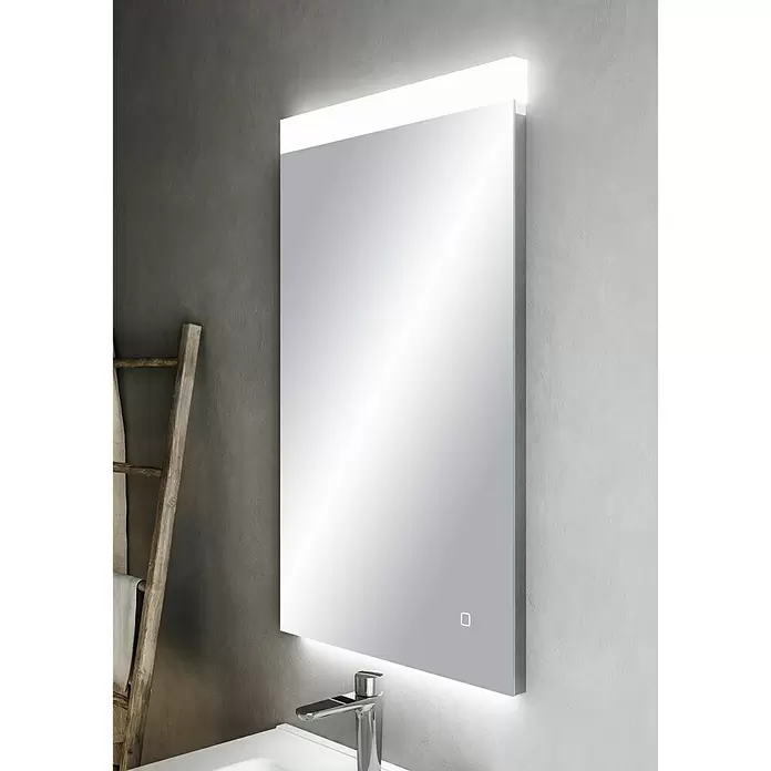 Riva Pull LED-Lichtspiegel - 55 x 90 cm, Sensorschalter - Anwendungsbeispiel