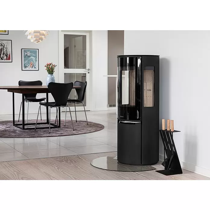 Aduro Kaminofen 22.5 Lux - 5,5 kW, Raumheizvermögen: 30 - 140 m², Schwarz - Stimmungsaufnahme