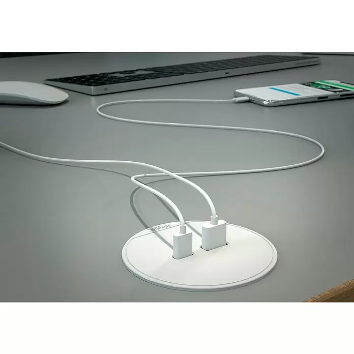 Schneider Electric Toma USB con base escritorio - Blanco, x 2, Policarbonato - Producto en uso