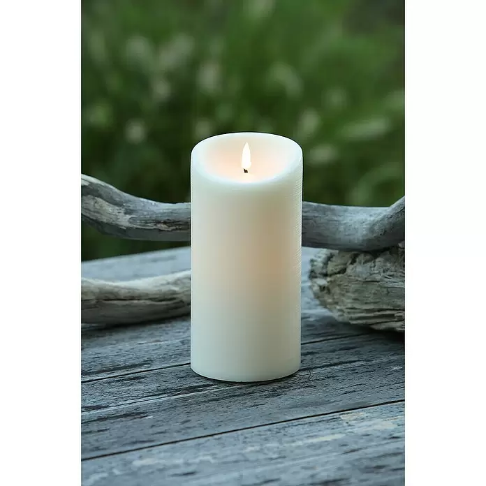 LED-Outdoor-Kerze Elephant - Ø x H: 10 x 20 cm, Creme, Echtwachs - Stimmungsaufnahme