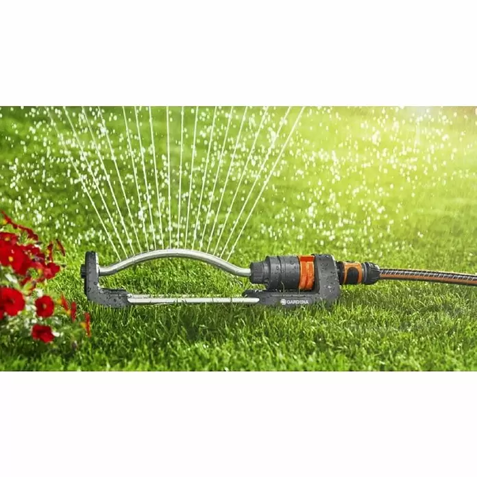 Gardena Dvokraki kružni raspršivač Aqua S - Maksimalna površina raspršivača: 90 - 220 m² - Živopisni prikaz