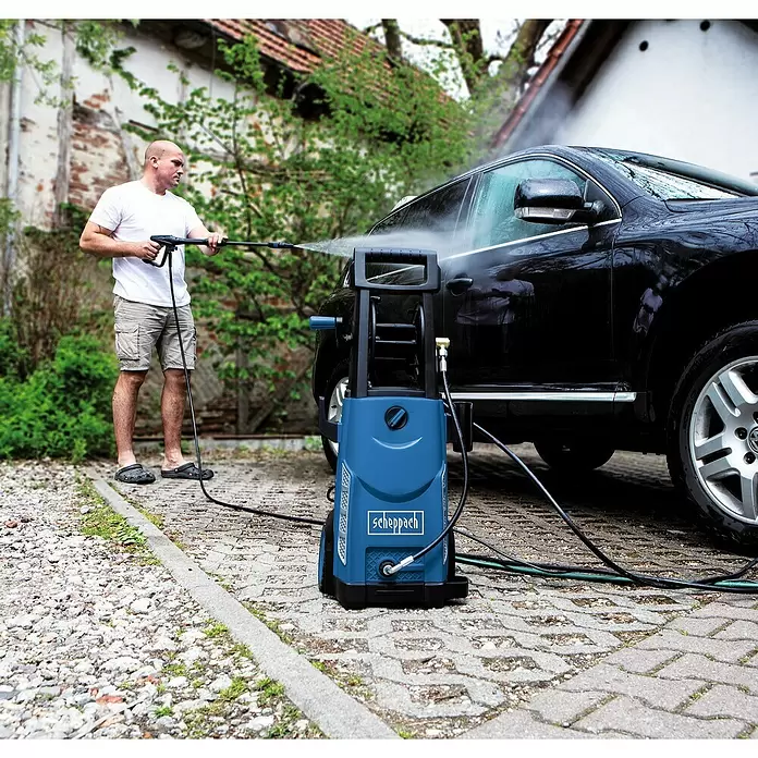 Scheppach Hochdruckreiniger HCE 2000 - 2.000 W, Max. Druck: 153 bar, Durchflussmenge: 480 l/h - Anwendungsbeispiel