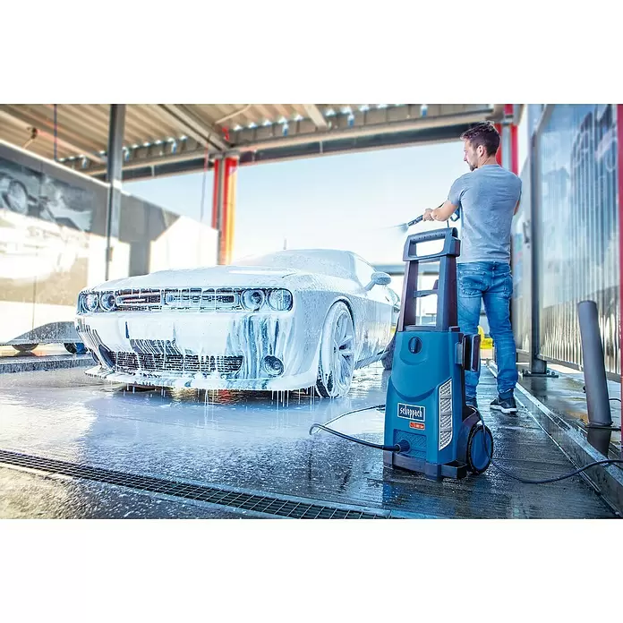 Scheppach Hochdruckreiniger HCE2600 - 2.400 W, Max. Druck: 180 bar, Fördermenge: 480 l/h - Anwendungsbeispiel