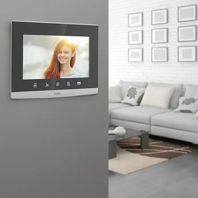 Extel Farb-Video-Türsprechanlage Code - Drahtgebunden, 7″, 1.296 x 732 Pixel - Stimmungsaufnahme