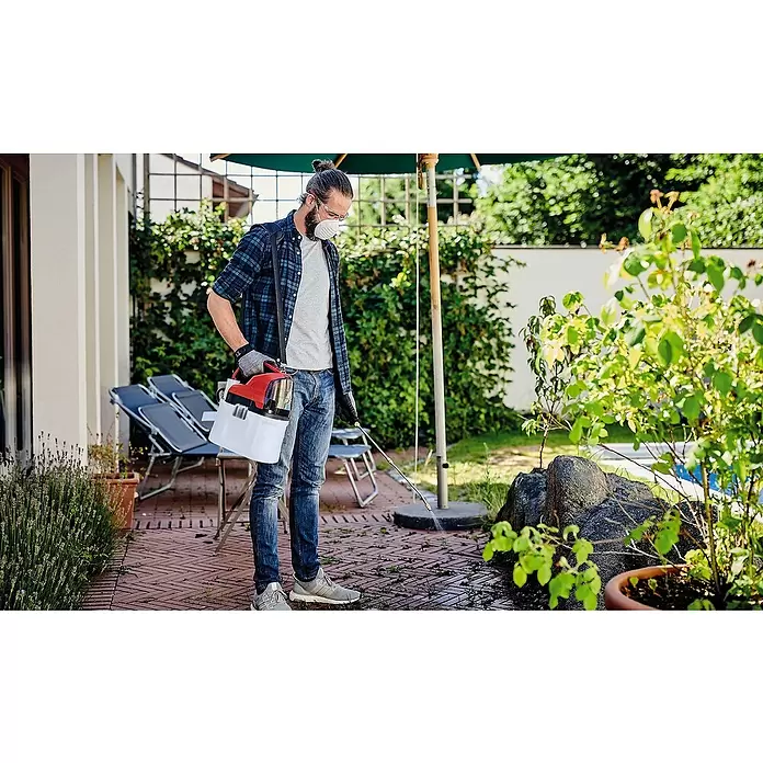 Einhell Power X-Change Akku-Sprühgerät GE-WS 18/75 LI-SOLO - 18 V, Ohne Akku, Füllmenge: 7,5 l - Anwendungsbeispiel
