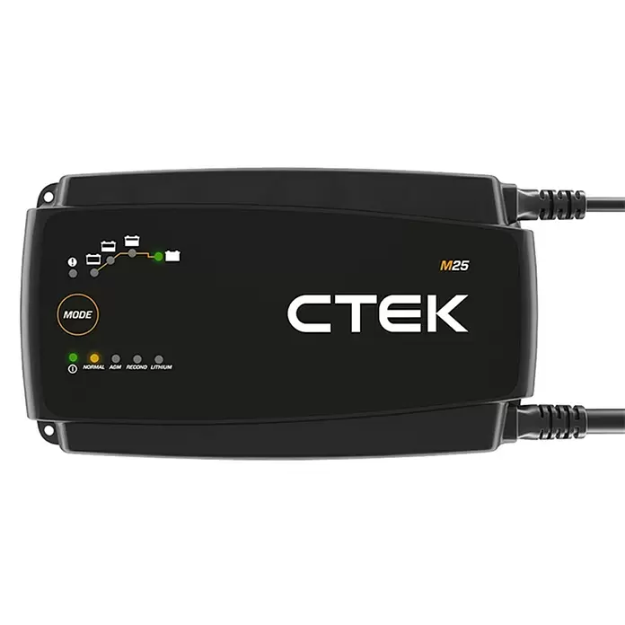 CTEK Automatik-Ladegerät M 25 EU - Kapazität: 40 - 500 Ah (Laden) - Detailaufnahme