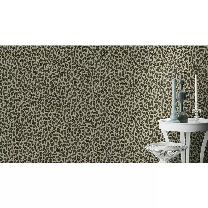 FREUNDIN HOME COLLECTION III Vliestapete Leopard - Braun/Schwarz, Tieroptik, 10,05 x 0,53 m - Stimmungsaufnahme