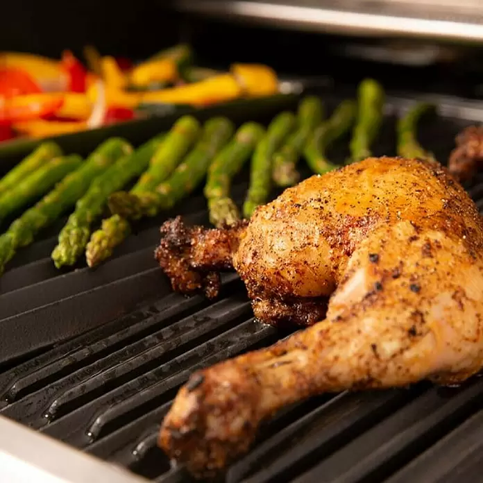 Broil King Plinski roštilj Baron 490 - Snaga: 12,4 kW - Detaljan prikaz