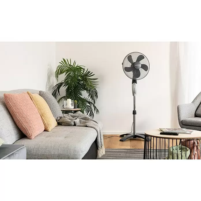 PR Klima Ventilador de pie Multi Blower - Blanco/gris, Altura: 135 cm, 55 W - Foto ambiente