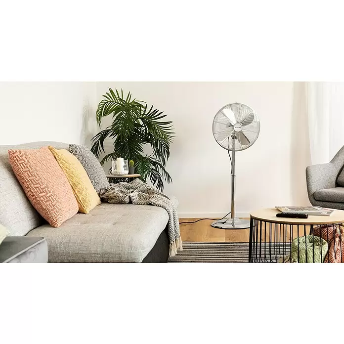 PR Klima Ventilador de pie retro - Plateado, Diámetro: 40 cm, 50 W, 3.700 m³/h - Foto ambiente