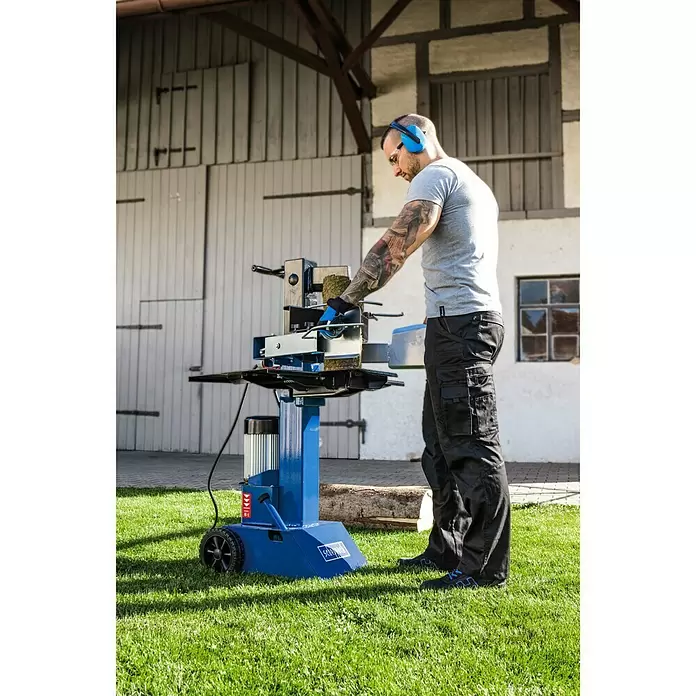 Scheppach Cjepač drva - 8 t, Maks. dužina cjepanica: 55 cm - Proizvod u upotrebi