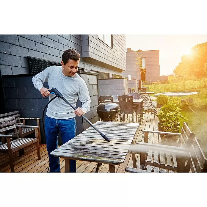 Nilfisk Hochdruckreiniger C 135.7-6 Garden X-tra - 1.500 W, Max. Druck: 135 bar, Fördermenge: 460 l/h - Anwendungsbeispiel