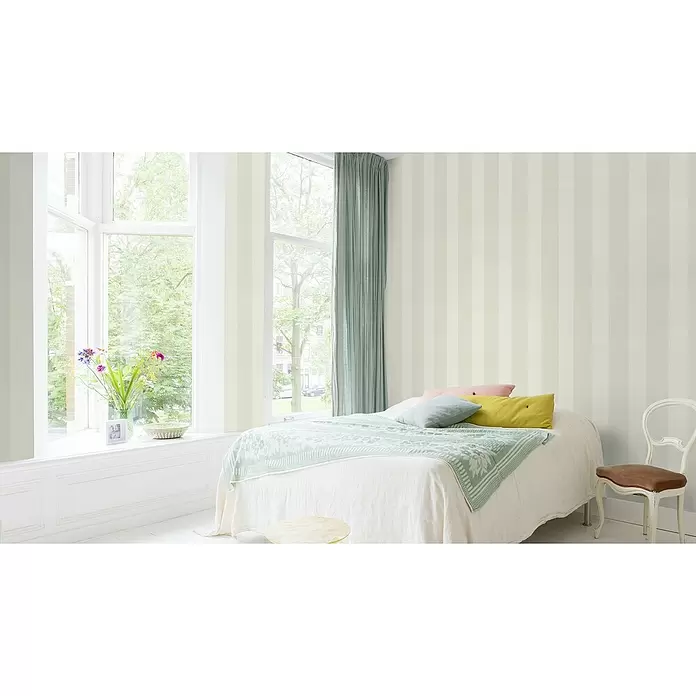 Rasch Tapetenwechsel Vliestapete Streifen - Creme, Streifen, 10,05 x 0,53 m - Stimmungsaufnahme