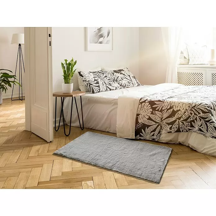 Alfombra de pelo corto Dora - Plateado, 150 x 80 cm, 100% poliéster - Foto ambiente