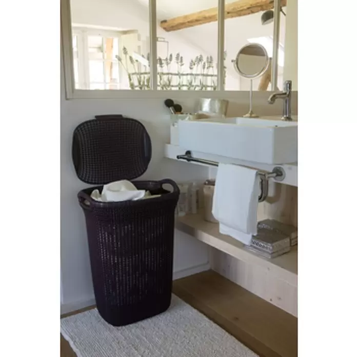 Curver Knit Cesta para la ropa - 57 l, Marrón, Polipropileno - Foto ambiente