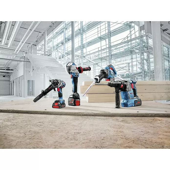 Bosch Professional Akku-Bohrhammer GBH 18V-26 F - 18 V, Ohne Akku, Leerlaufdrehzahl: 0 U/min - 980 U/min, Einzelschlagstärke: 2,6 J - Stimmungsaufnahme