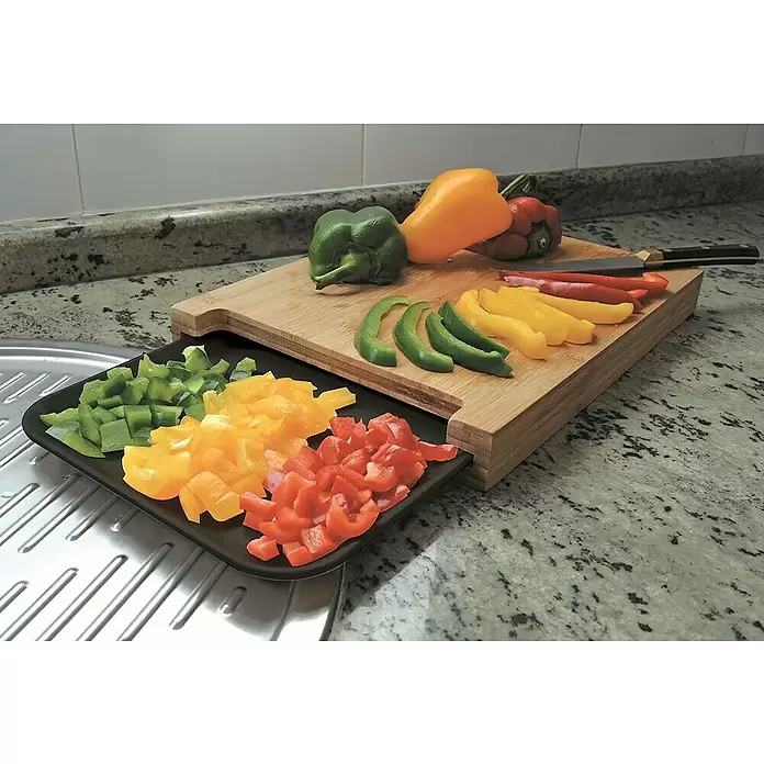 Jocca Tabla de cortar con bandeja - L x An x Al: 36 x 27,5 x 5,4 cm - Producto en uso