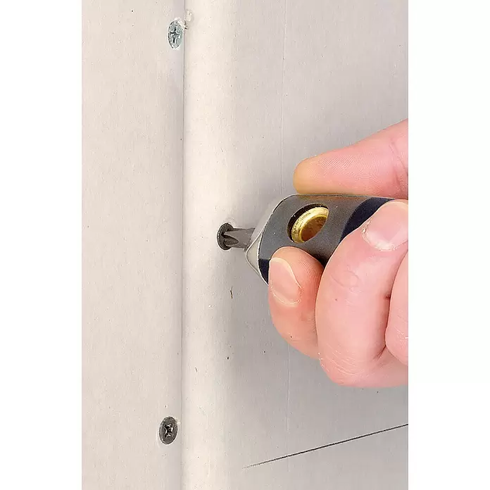 Wolfcraft Breitspachtel - Klingenbreite: 150 mm - Anwendungsbeispiel