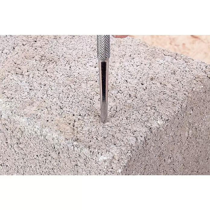 Wolfcraft Körner - L x B: 125 x 8 mm, Spitz - Anwendungsbeispiel