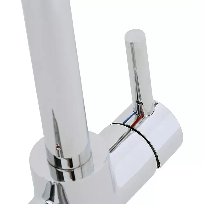 Thermoflow Untertischspeicher und Armatur 100 E - 5 l, 2.200 W, Temperaturbereich: 35 °C bis kochend, Armatur eckig - Detailaufnahme