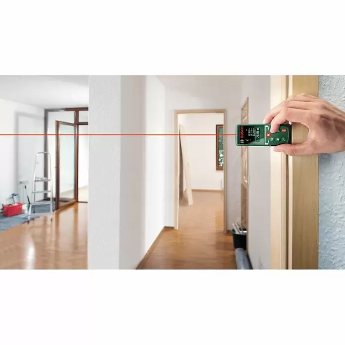 Bosch Laserski daljinomjer UniversalDistance 50 - Mjerni opseg: 0,05 - 50 m - Proizvod u upotrebi