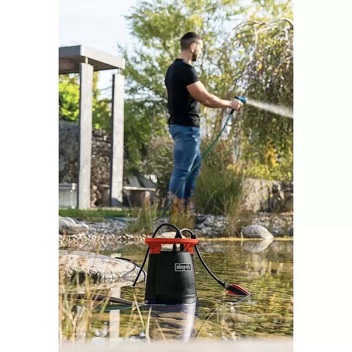 Scheppach Tauchpumpe SWP750 - 750 W, Max. Fördermenge: 20.000 l/h - Anwendungsbeispiel