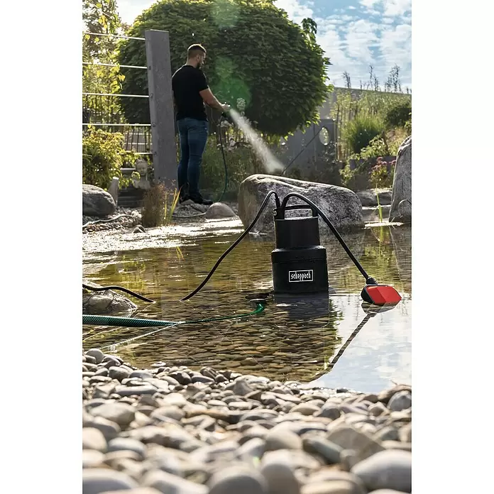 Scheppach Schmutzwasserpumpe SWP800-2 - 750 W, Max. Fördermenge: 14.000 l/h - Anwendungsbeispiel