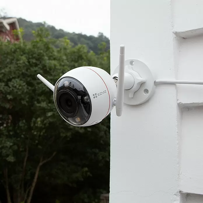 EZVIZ Cámara de vigilancia C3W Pro - Ángulo de detección: 121 °, Alcance de detección: 30 m, Resolución: 4 megapíxeles - Foto ambiente
