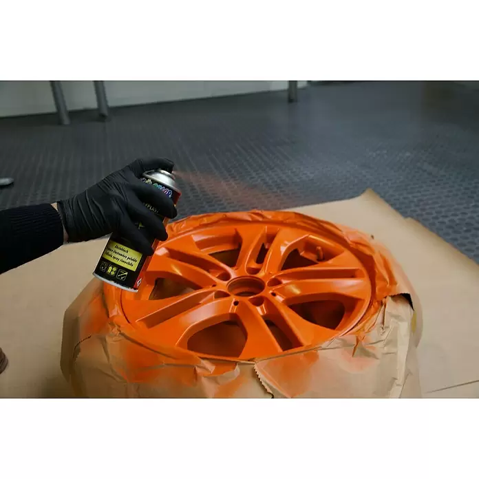 Dupli-Color Tuning Abziehlack SPRAYPLAST - Orange, 400 ml - Anwendungsbeispiel