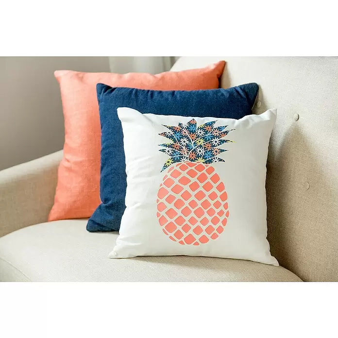 Cricut Kissenhülle Rohling für Infusible Ink - Weiß, L x B: 45,5 x 45,5 cm, 100 % Polyester - Stimmungsaufnahme