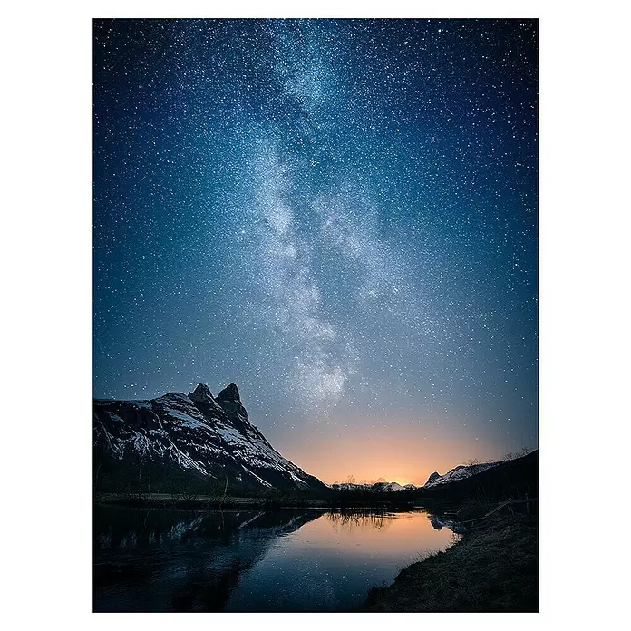 Póster Milky - Reflejo, An x Al: 60 x 80 cm - Vista superior