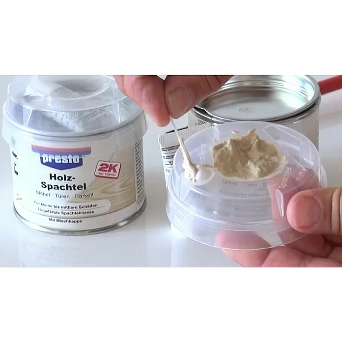 Presto Holzspachtel - Mittelbraun, 250 g - Anwendungsbeispiel