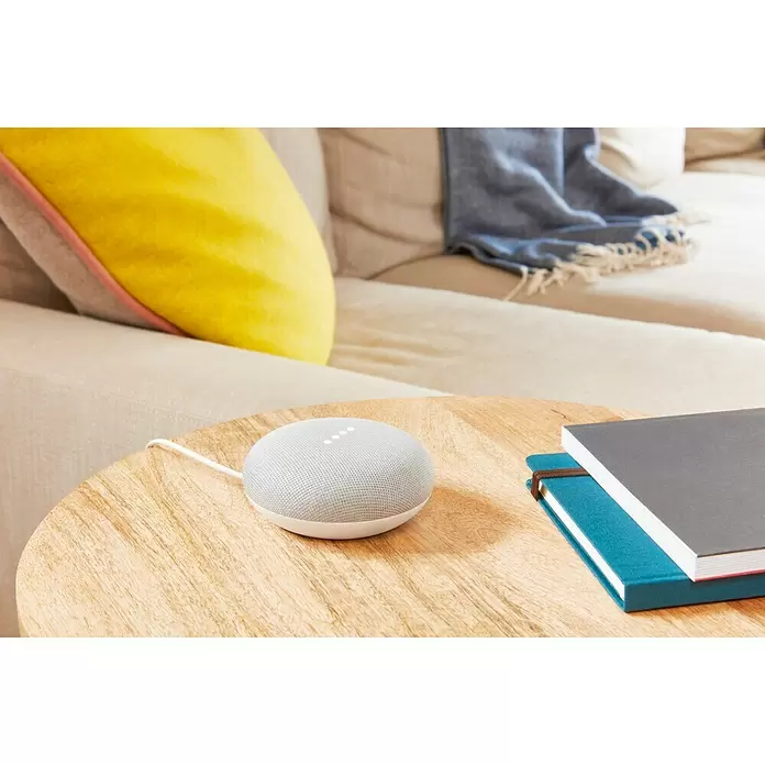 Google Nest Sprachgesteuerter Lautsprecher Mini - Kreide, Netzbetrieben, Kabellänge: 1,5 m - Stimmungsaufnahme